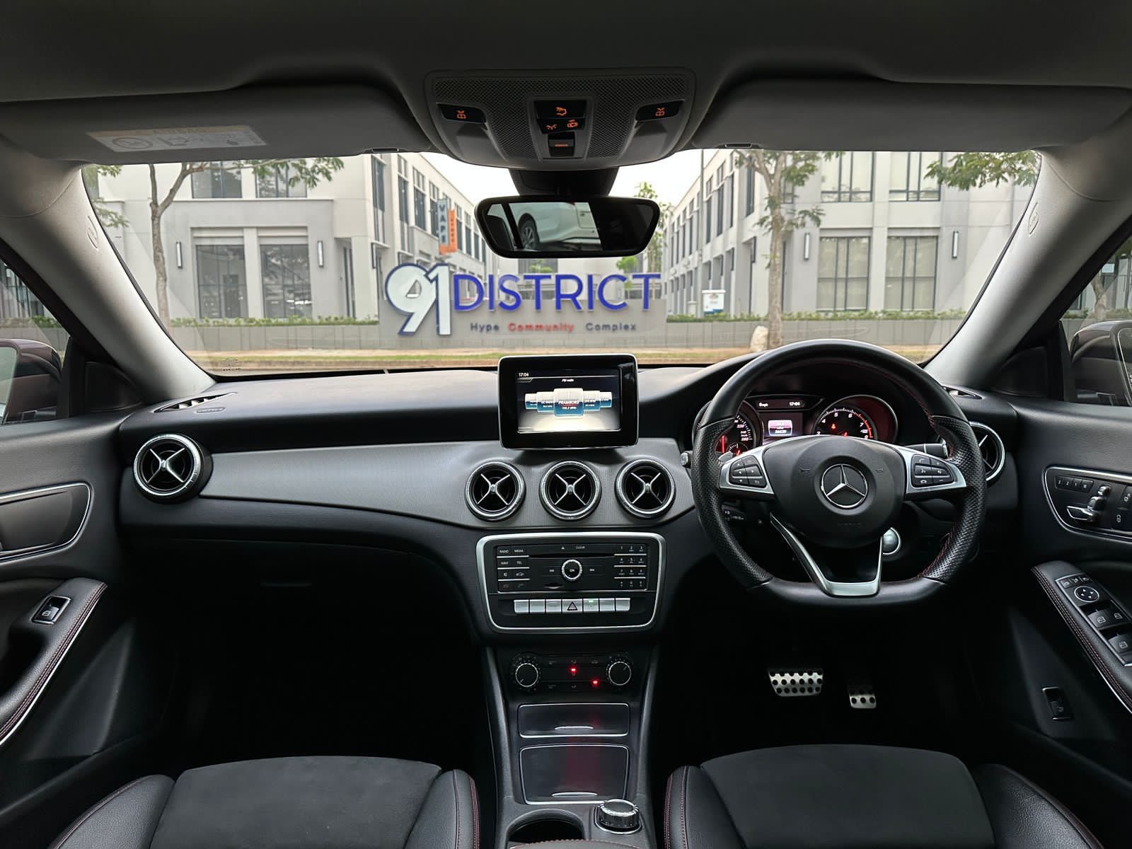 2017 Mercedes Benz CLA-Class  200 AMG Line 2017 Mercedes Benz CLA-Class  200 AMG Line