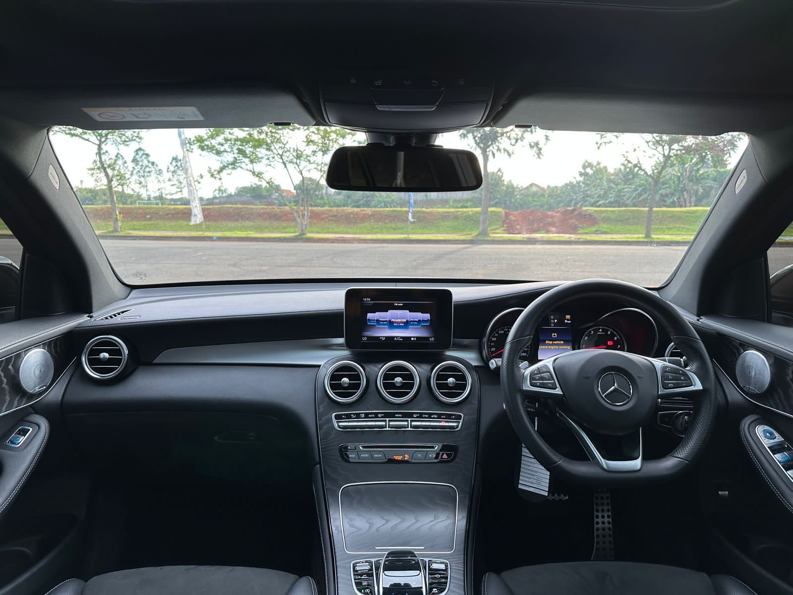 2019 Mercedes Benz GLC-Class 200 AMG Night Edition 2019 Mercedes Benz GLC-Class 200 AMG Night Edition