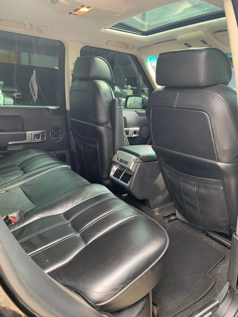 2004 Land Rover Range Rover Vogue VOGUE 4.4 AT 2004 Land Rover Range Rover Vogue VOGUE 4.4 AT