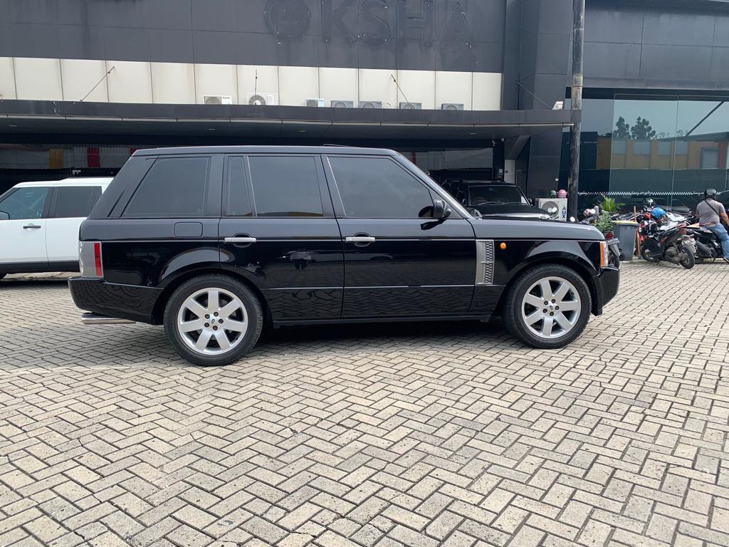 2004 Land Rover Range Rover Vogue VOGUE 4.4 AT 2004 Land Rover Range Rover Vogue VOGUE 4.4 AT