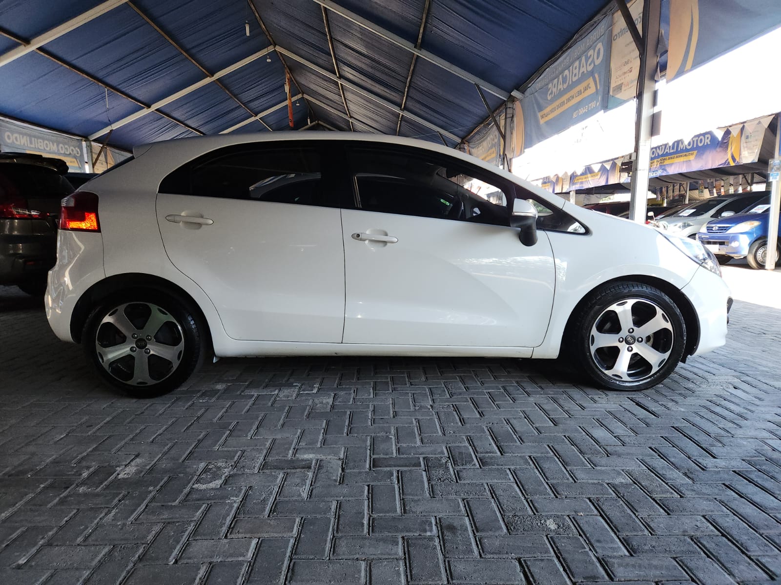 2012 Kia Rio 2012 Kia Rio