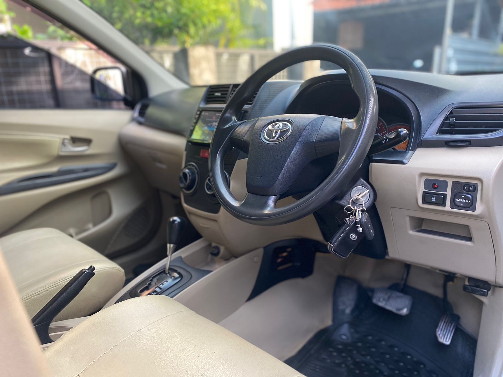 2013 Toyota Avanza 2013 Toyota Avanza