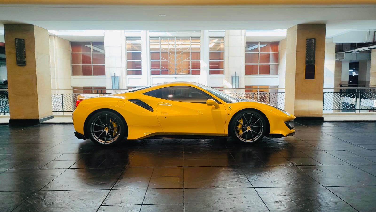 2021 Ferrari 488 GTB 488 GTB 2021 Ferrari 488 GTB 488 GTB