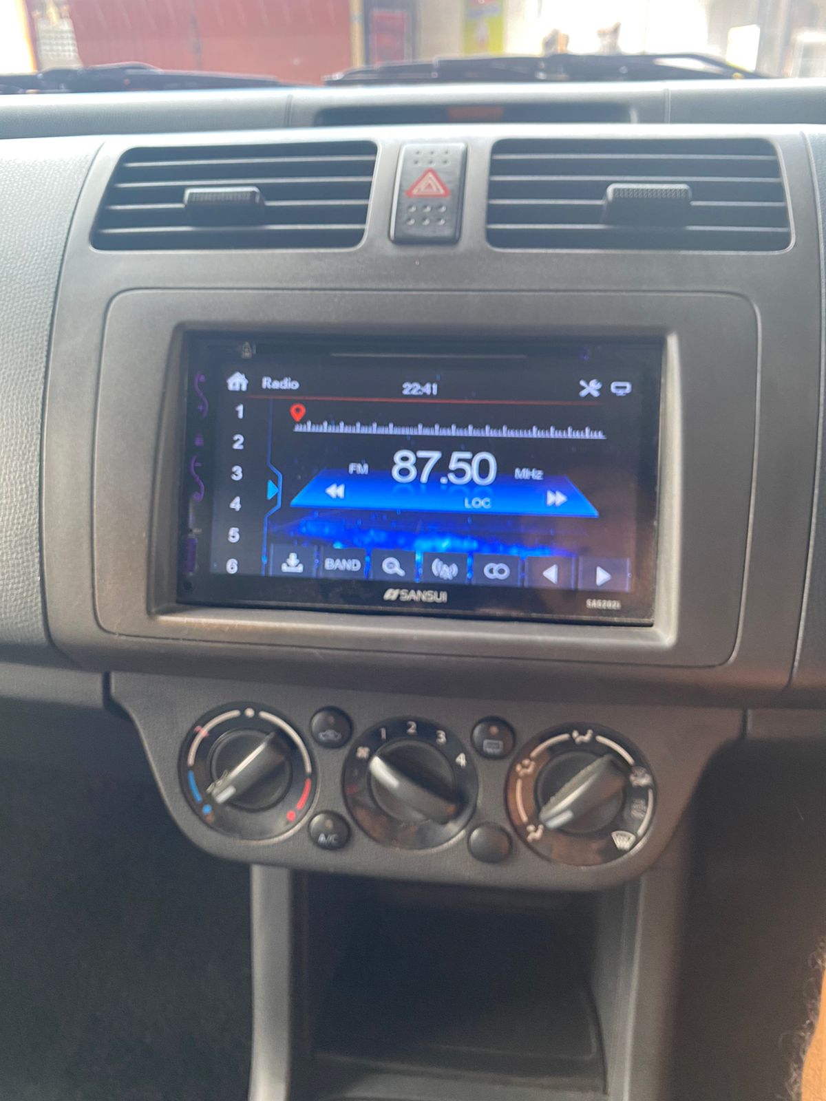 2010 Suzuki Swift 2010 Suzuki Swift