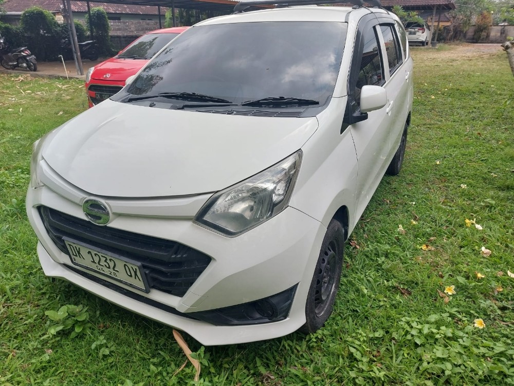 2018 Daihatsu Sigra  1.2 X MT