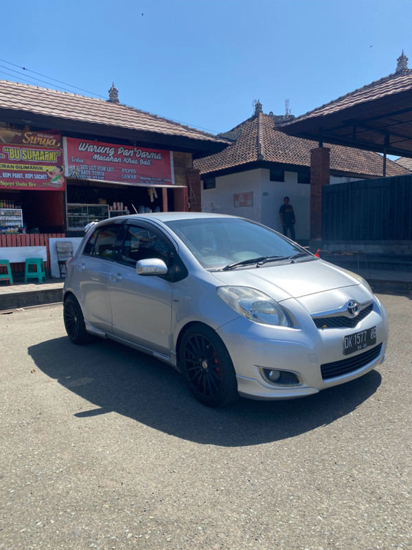 Second Hand 2011 Toyota Yaris Second Hand 2011 Toyota Yaris