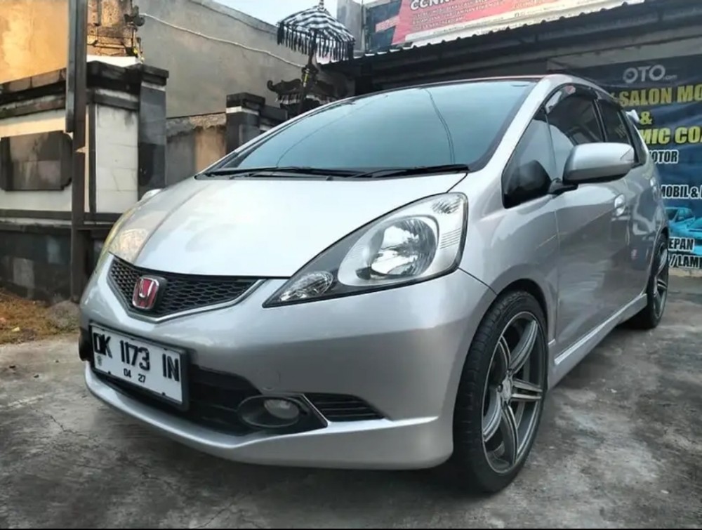 2011 Honda Jazz