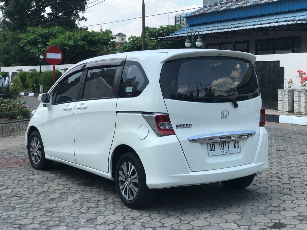 2015 Honda Freed 2015 Honda Freed