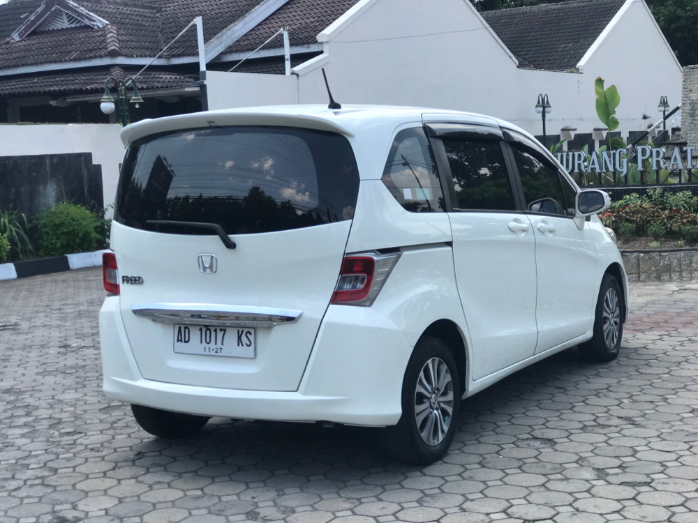 2015 Honda Freed 2015 Honda Freed