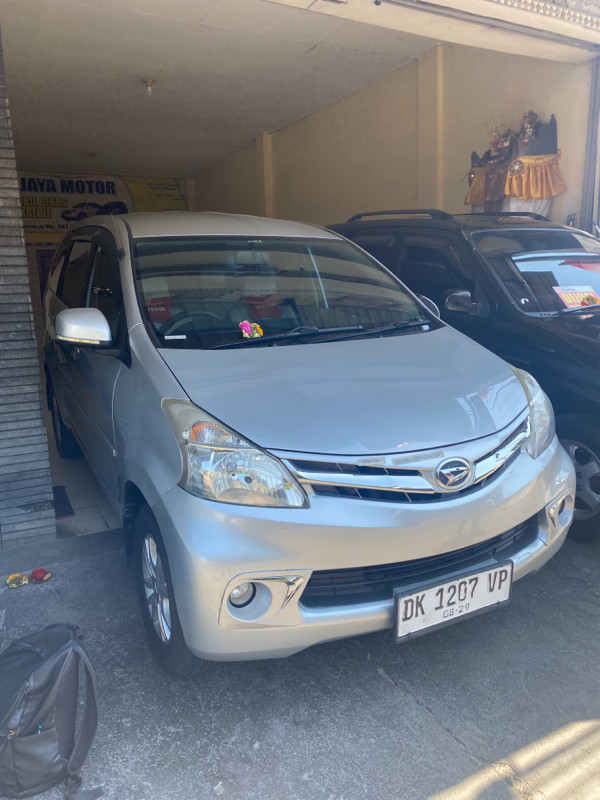 2011 Daihatsu Xenia Bekas 2011 Daihatsu Xenia Bekas