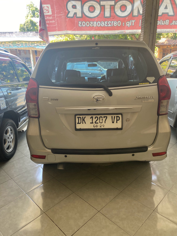 2011 Daihatsu Xenia 2011 Daihatsu Xenia