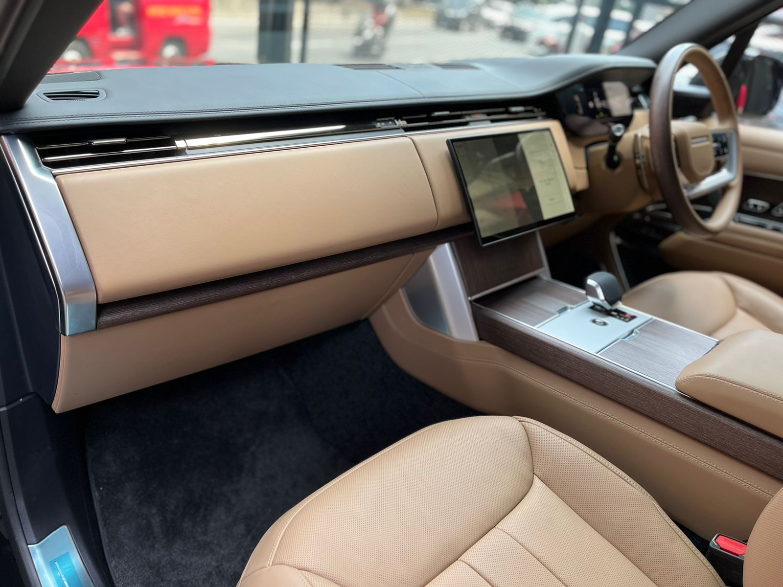 2024 Land Rover Range Rover Vogue VOGUE 3.0 LWB 2024 Land Rover Range Rover Vogue VOGUE 3.0 LWB