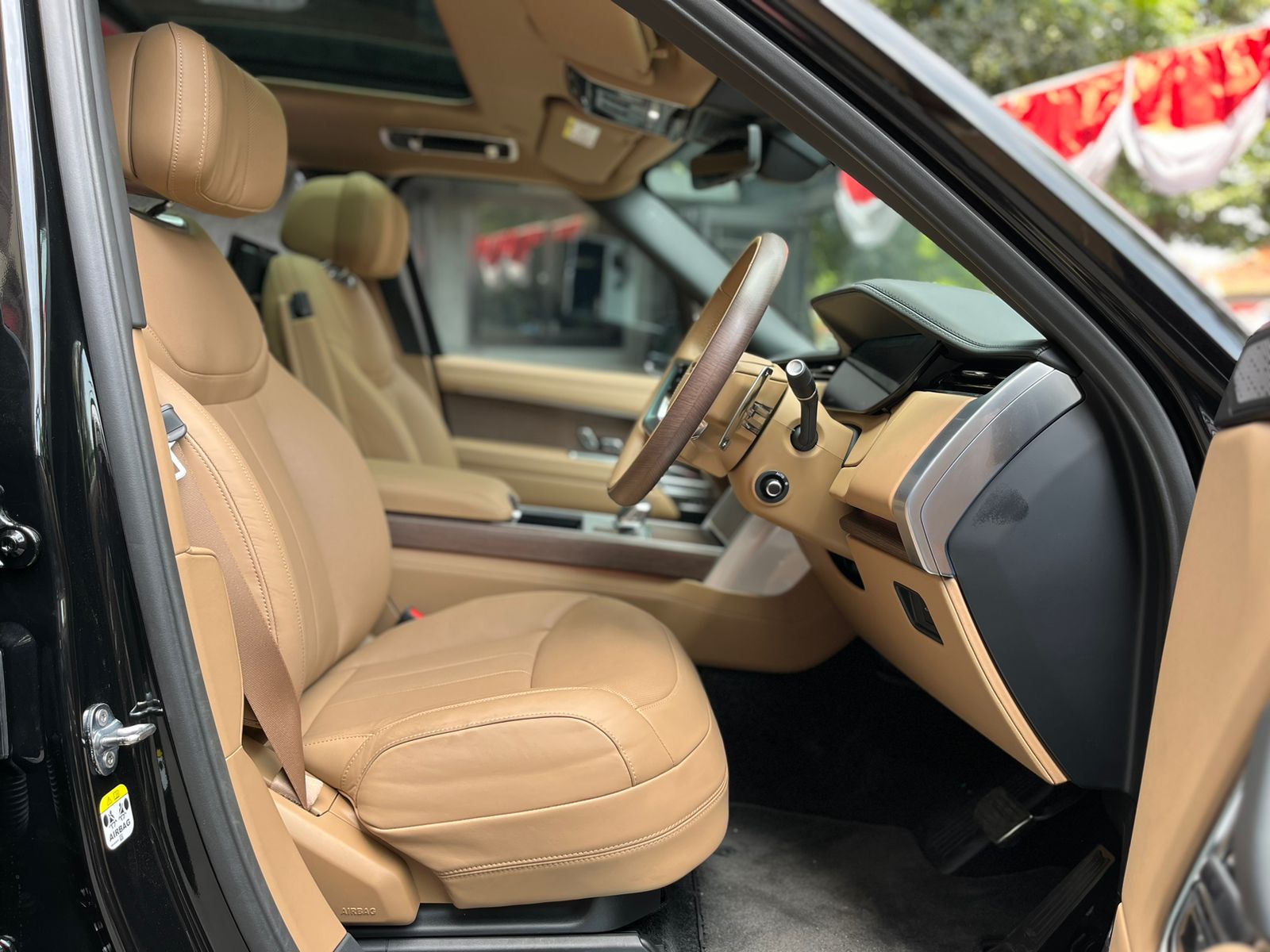 2024 Land Rover Range Rover Vogue VOGUE 3.0 LWB 2024 Land Rover Range Rover Vogue VOGUE 3.0 LWB