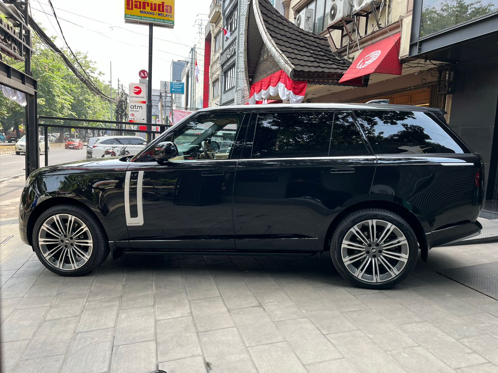 2024 Land Rover Range Rover Vogue VOGUE 3.0 LWB 2024 Land Rover Range Rover Vogue VOGUE 3.0 LWB