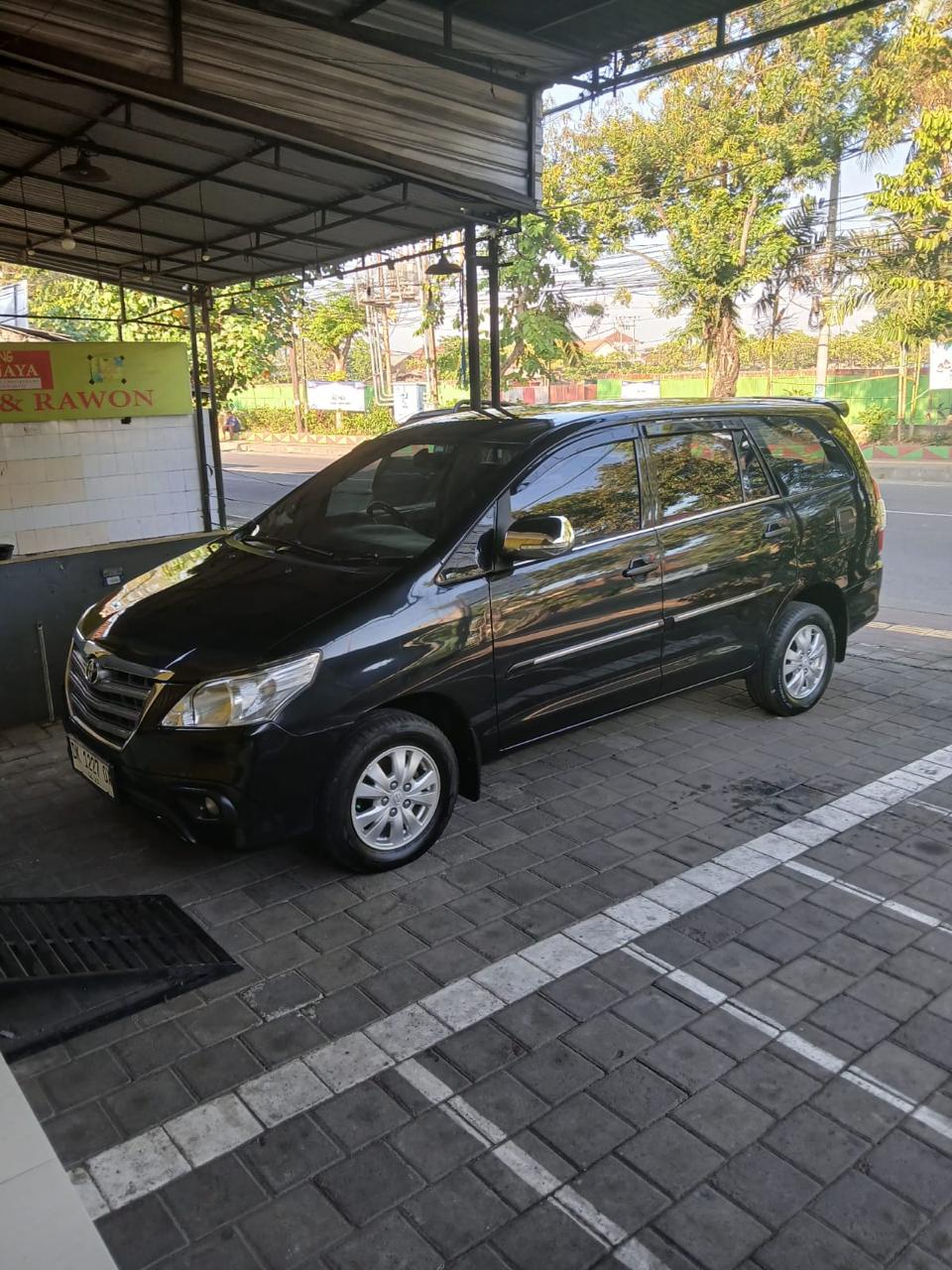 2013 Toyota Kijang Innova 2013 Toyota Kijang Innova