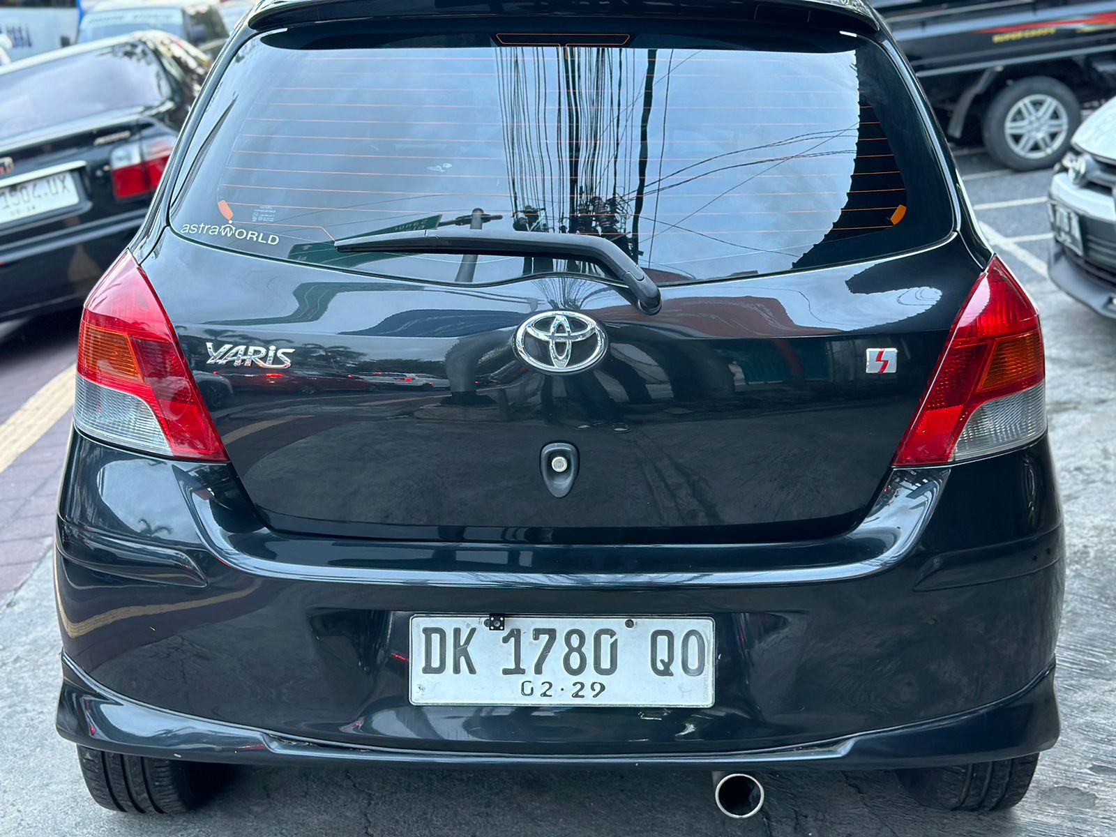 2011 Toyota Yaris 2011 Toyota Yaris