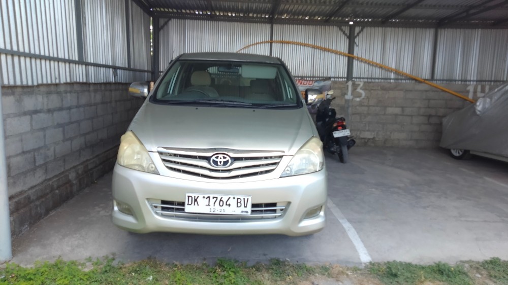 2010 Toyota Innova
