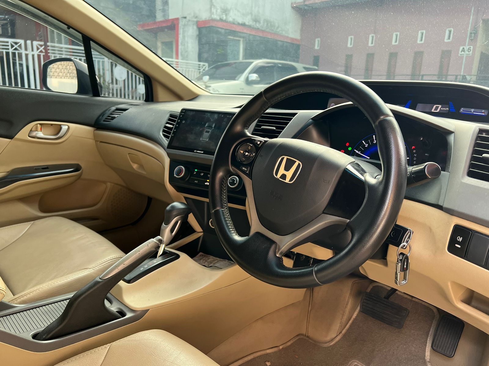 2012 Honda Civic  IVTEC 1.8 AT FACELIFT 2012 Honda Civic  IVTEC 1.8 AT FACELIFT