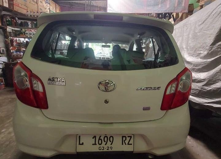 2014 Toyota Agya 1.0L G M/T 2014 Toyota Agya 1.0L G M/T
