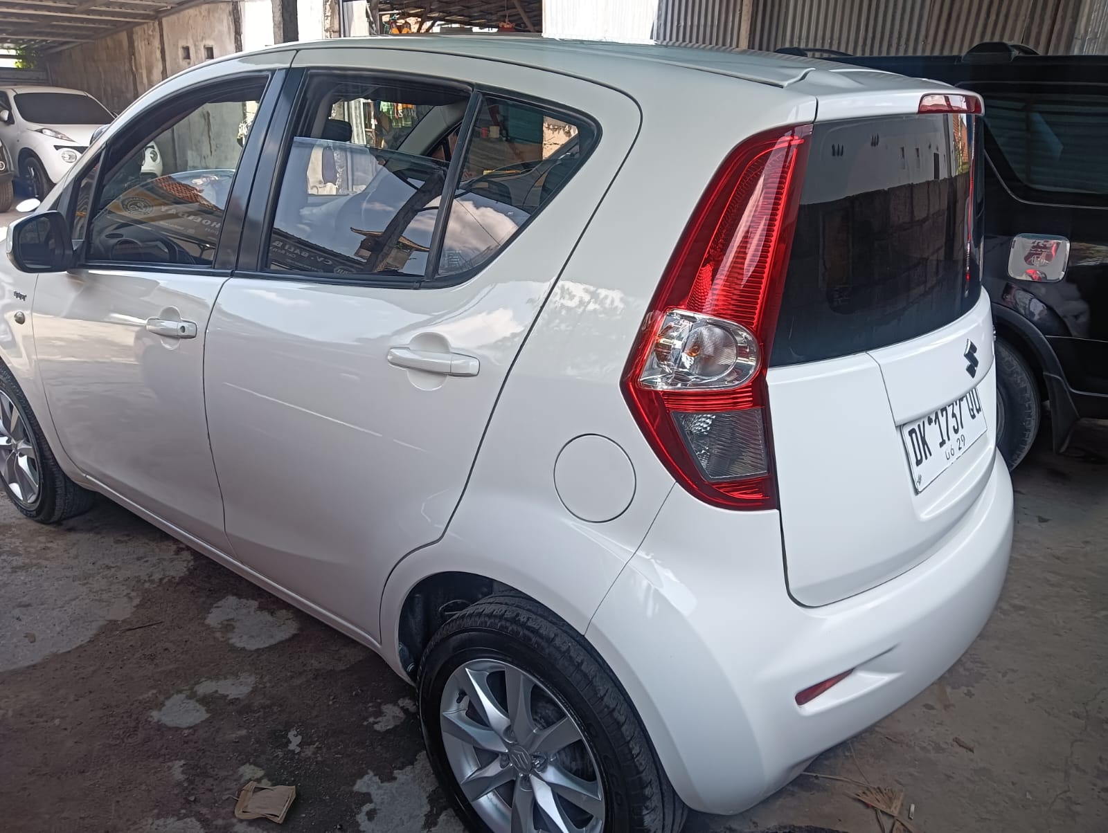 2013 Suzuki Splash 2013 Suzuki Splash