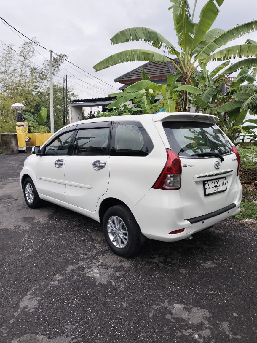 2014 Daihatsu Xenia 2014 Daihatsu Xenia