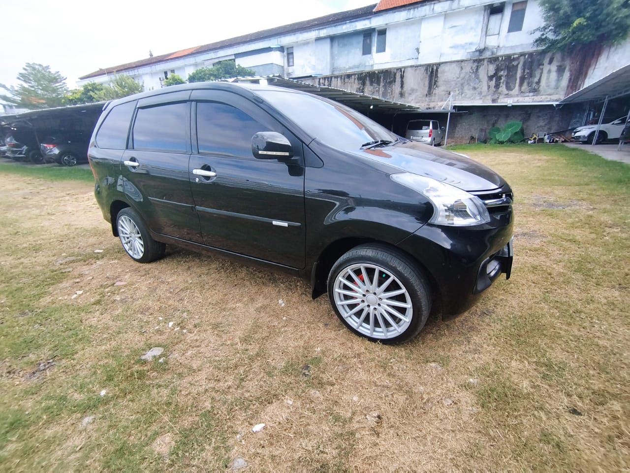 Second Hand 2015 Toyota Avanza Second Hand 2015 Toyota Avanza