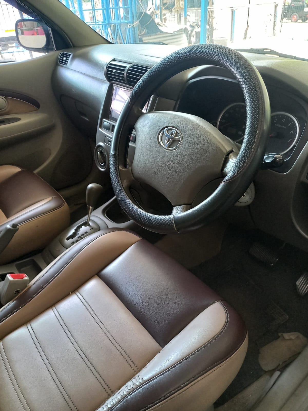 2010 Toyota Avanza 2010 Toyota Avanza