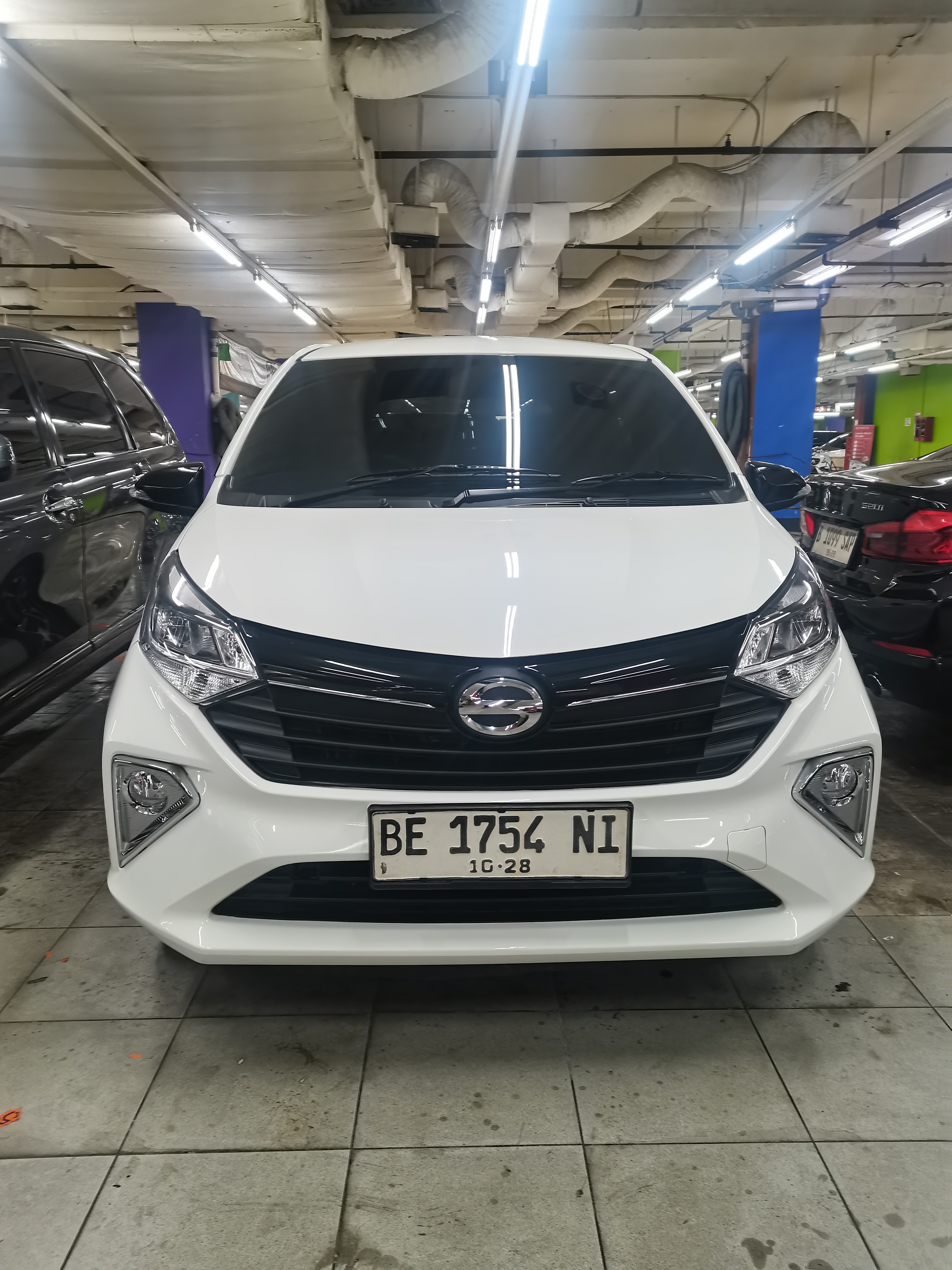 Second Hand 2023 Daihatsu Sigra Second Hand 2023 Daihatsu Sigra
