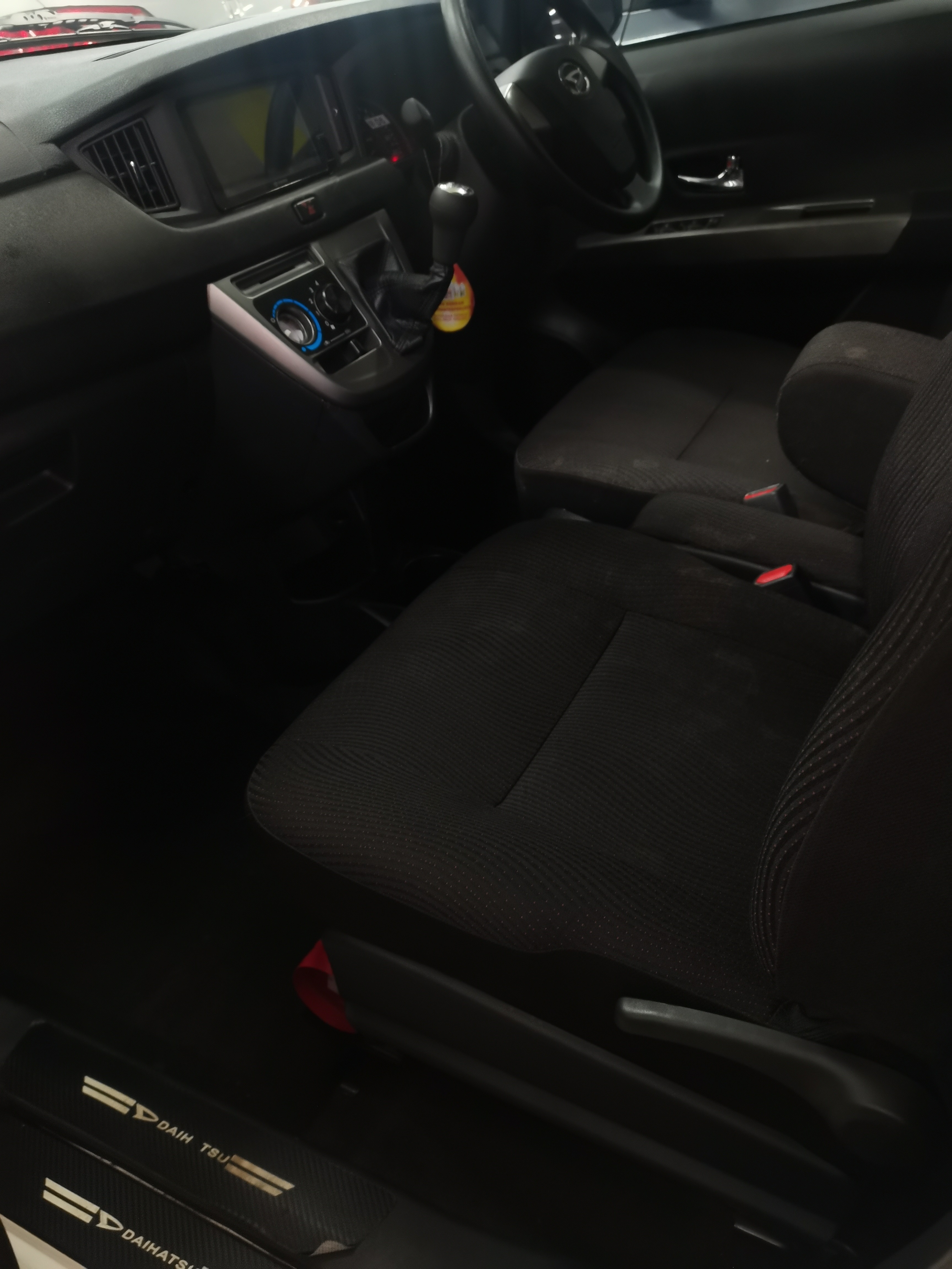 2023 Daihatsu Sigra 2023 Daihatsu Sigra