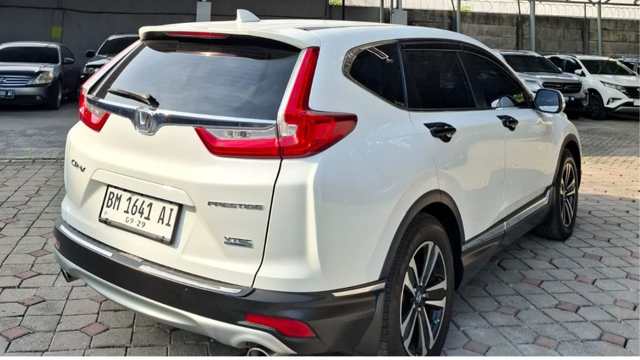 2017 Honda CR-V  1.5 TURBO PRESTIGE 2017 Honda CR-V  1.5 TURBO PRESTIGE