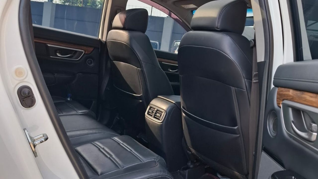 2017 Honda CR-V  1.5 TURBO PRESTIGE 2017 Honda CR-V  1.5 TURBO PRESTIGE