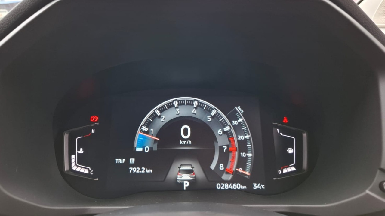 2023 Mitsubishi Xpander Cross Premium CVT 2023 Mitsubishi Xpander Cross Premium CVT