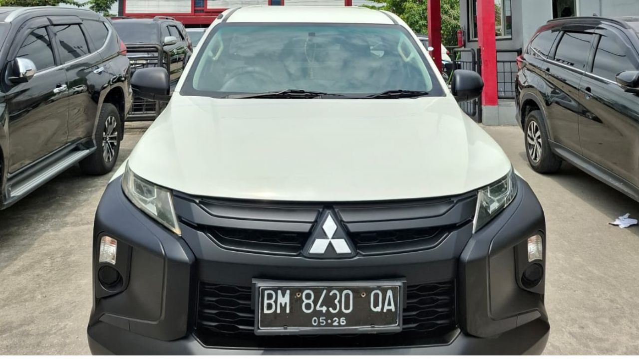 2021 Mitsubishi Triton Bekas 2021 Mitsubishi Triton Bekas