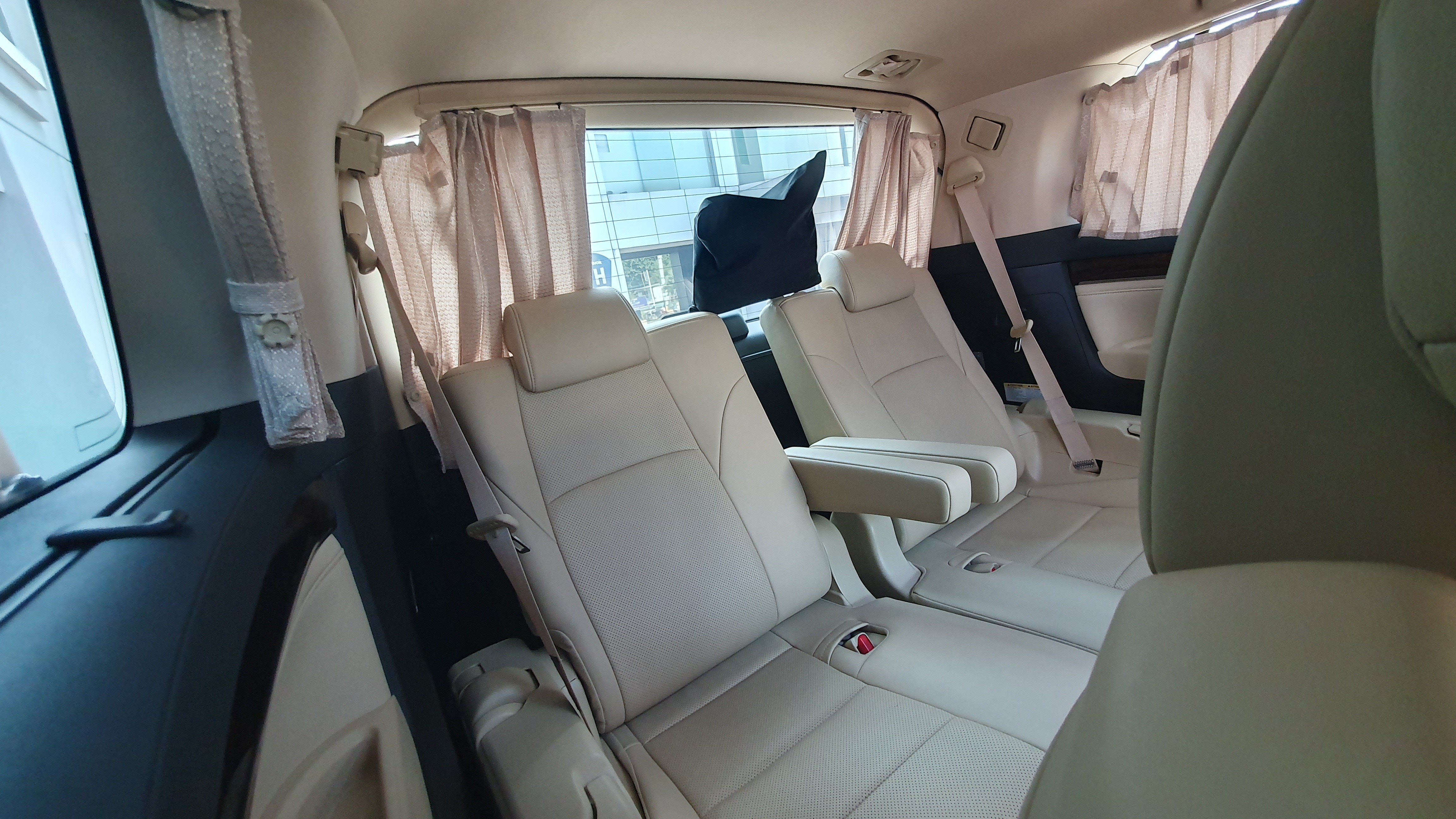 2021 Toyota Alphard 2021 Toyota Alphard