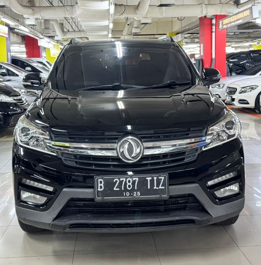 2019 DFSK Glory 560 Bekas 2019 DFSK Glory 560 Bekas