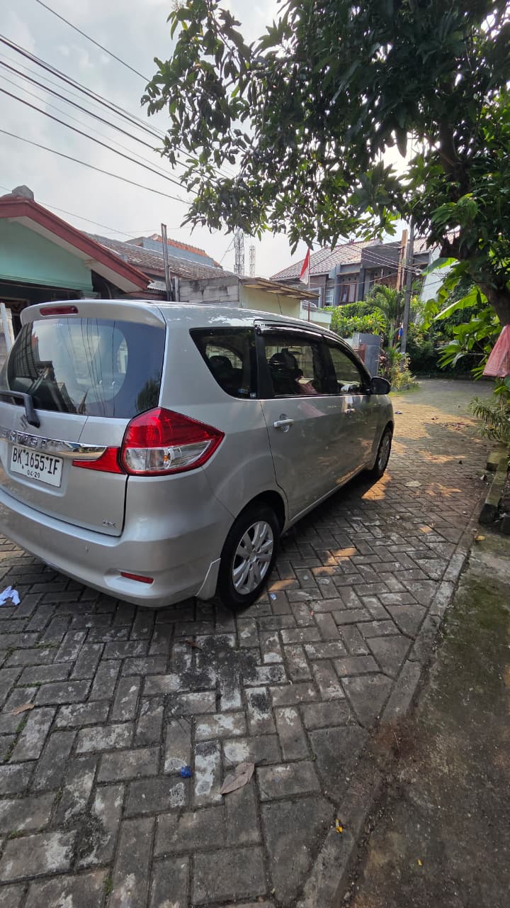 2016 Suzuki Ertiga GX 1.4L AT 2016 Suzuki Ertiga GX 1.4L AT