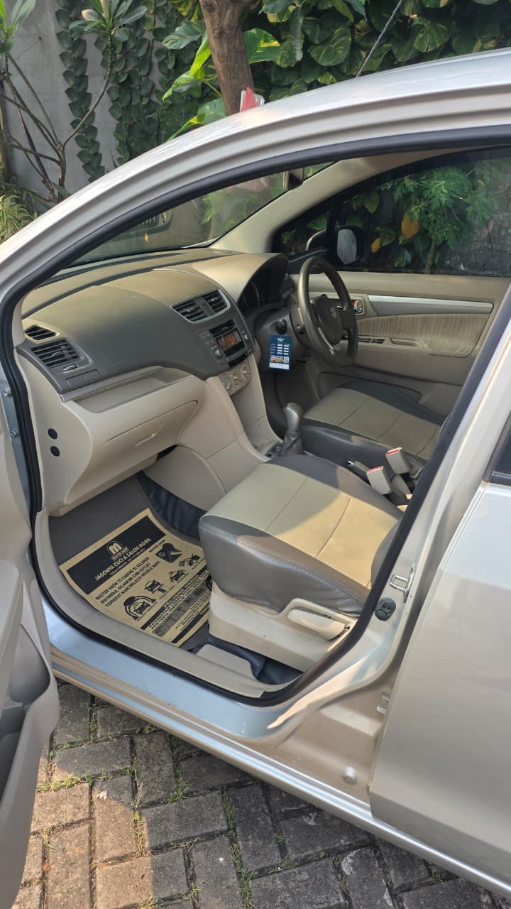 2016 Suzuki Ertiga GX 1.4L AT 2016 Suzuki Ertiga GX 1.4L AT