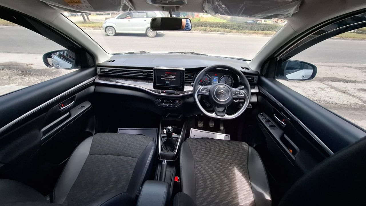 2024 Suzuki XL7 Hybrid Beta MT 2024 Suzuki XL7 Hybrid Beta MT