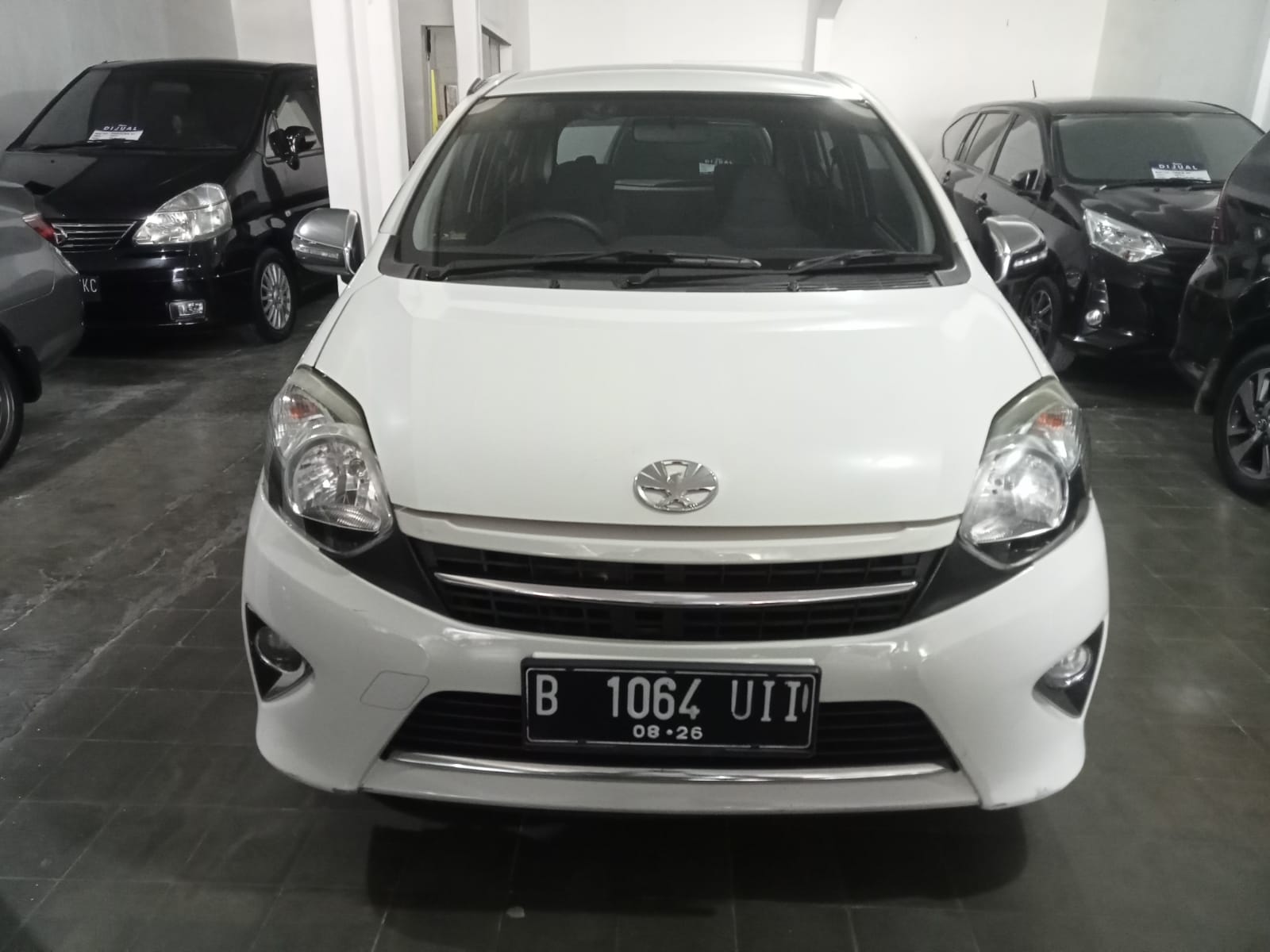 2016 Toyota Agya Bekas 2016 Toyota Agya Bekas