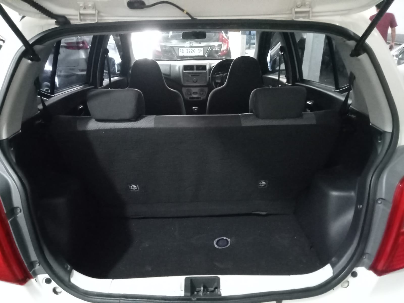 2016 Toyota Agya 1.0L G A/T 2016 Toyota Agya 1.0L G A/T