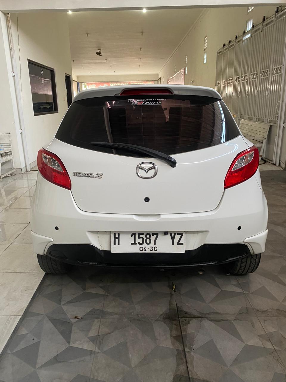 2011 Mazda 2 Hatchback 2011 Mazda 2 Hatchback
