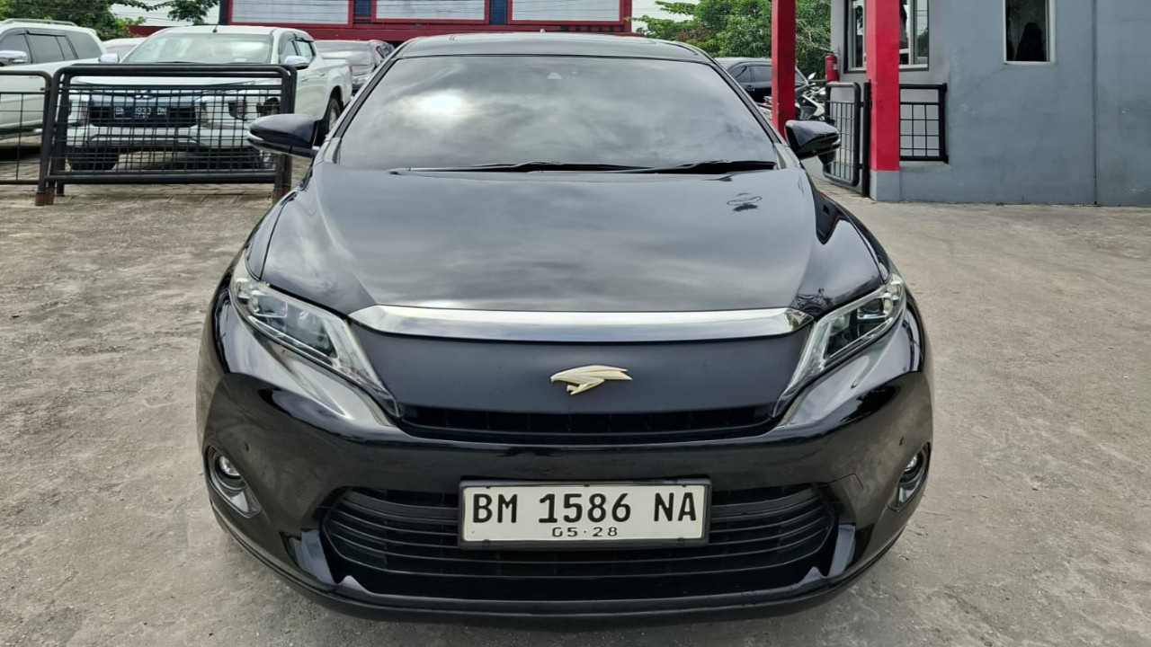 2015 Toyota Harrier Bekas 2015 Toyota Harrier Bekas