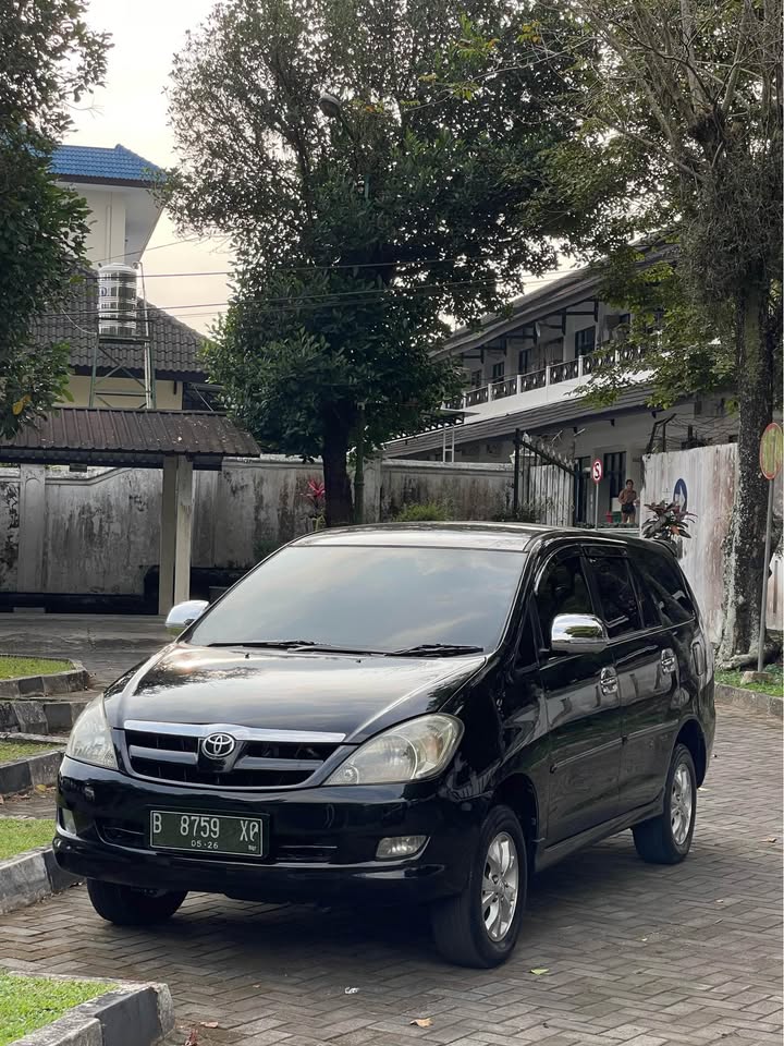 2006 Toyota Kijang Innova 2.0 V AT 2006 Toyota Kijang Innova 2.0 V AT