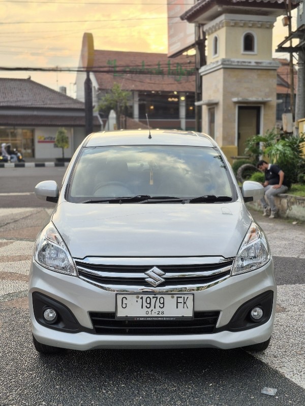 2017 Suzuki Ertiga  GL MT
