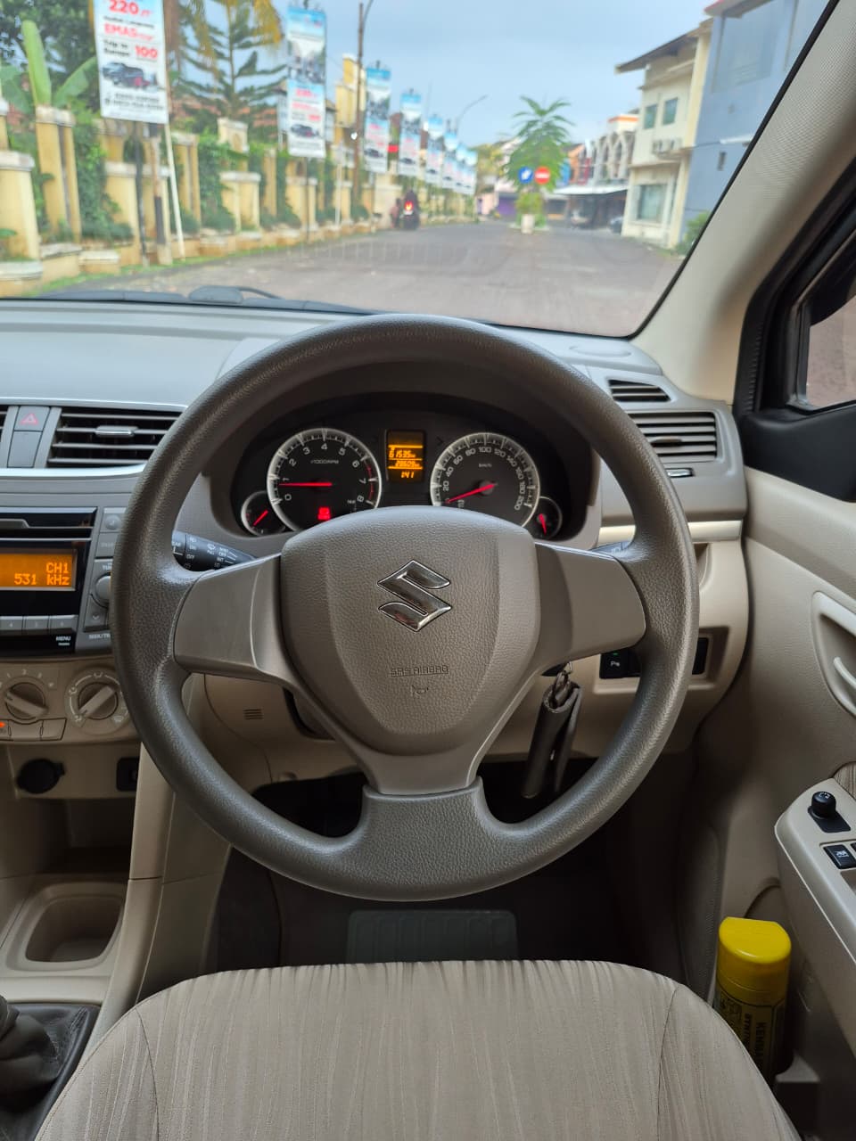 2017 Suzuki Ertiga  GL MT 2017 Suzuki Ertiga  GL MT