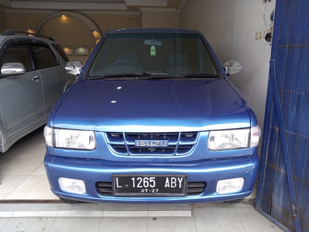 2000 Isuzu Panther LV 2.5L MT