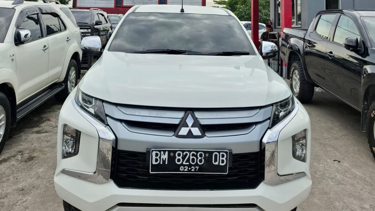 2021 Mitsubishi Triton Bekas 2021 Mitsubishi Triton Bekas