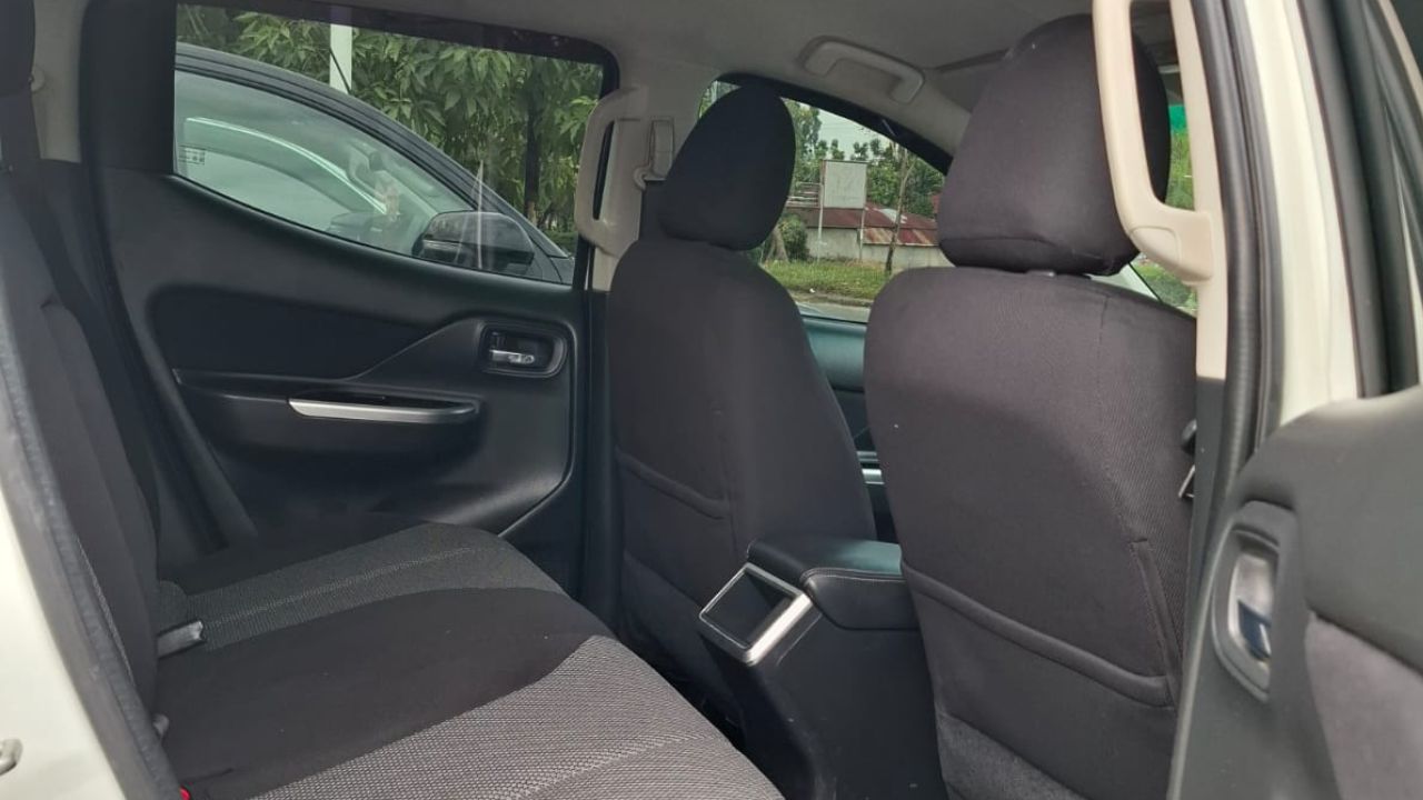 2021 Mitsubishi Triton  GLS MT Double Cab 4WD 2021 Mitsubishi Triton  GLS MT Double Cab 4WD