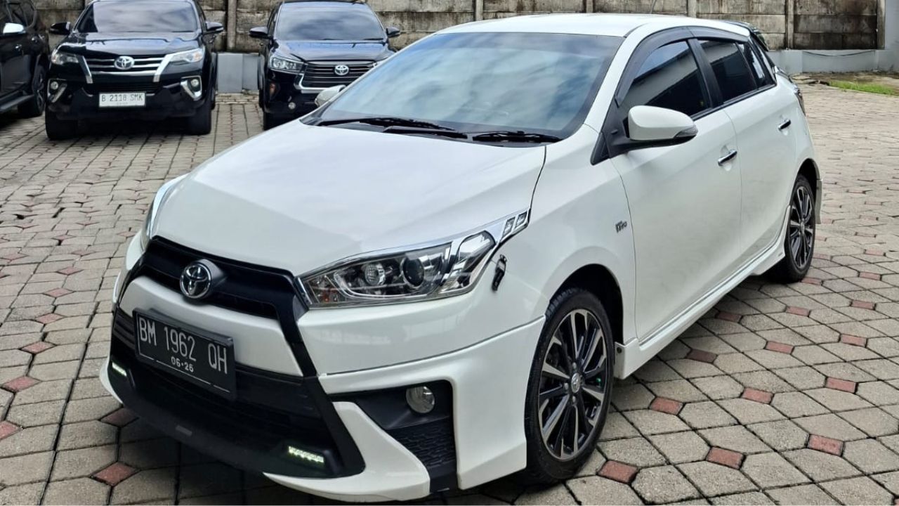 2016 Toyota Yaris 2016 Toyota Yaris