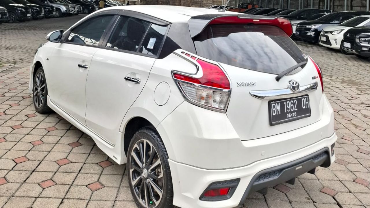 2016 Toyota Yaris 2016 Toyota Yaris